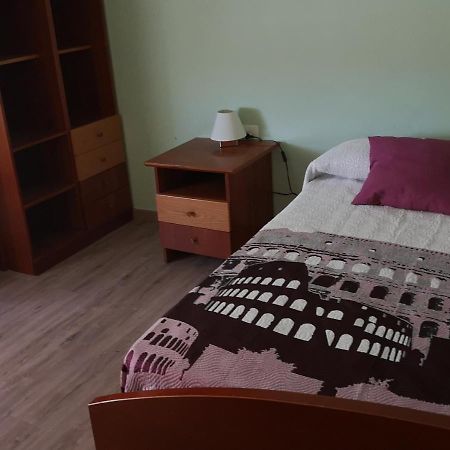 Piso Auditorio Ourense Apartment Bagian luar foto